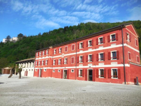 Borgo Case Marian Cison Di Valmarino
